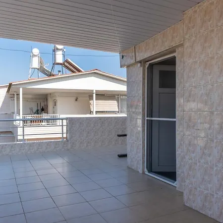 Lale - 4 Bed With Kitchen And Garden! *