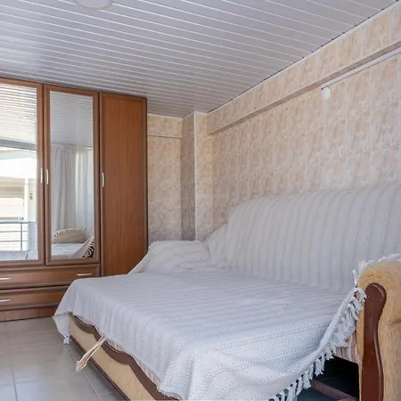 Villa Lale - 4 Bed With Kitchen And Garden!