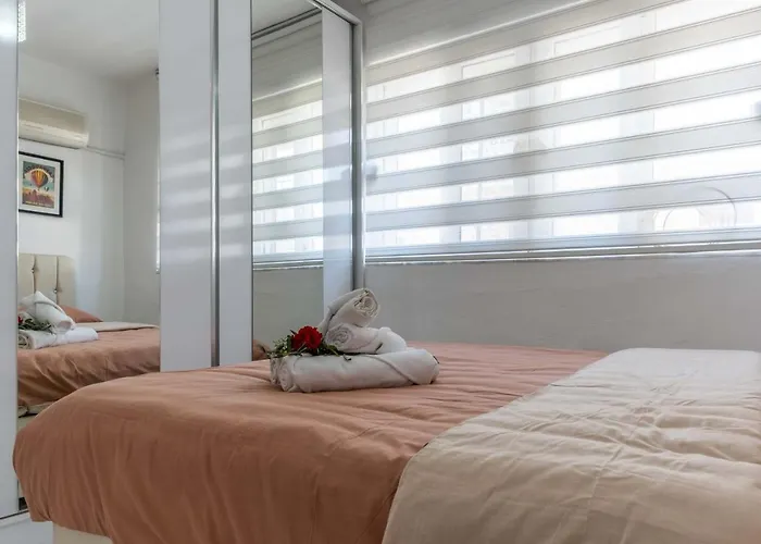 Villa Lale - 4 Bed With Kitchen And Garden! Serik